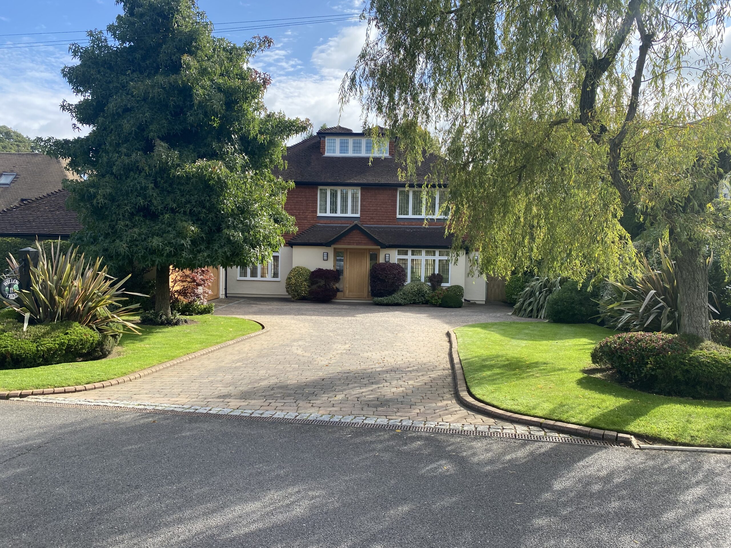 Esher, Surrey SOLD Garbett & Partners