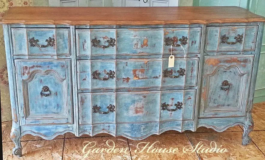 Refinishing or Painting Wood Furniture Part 1