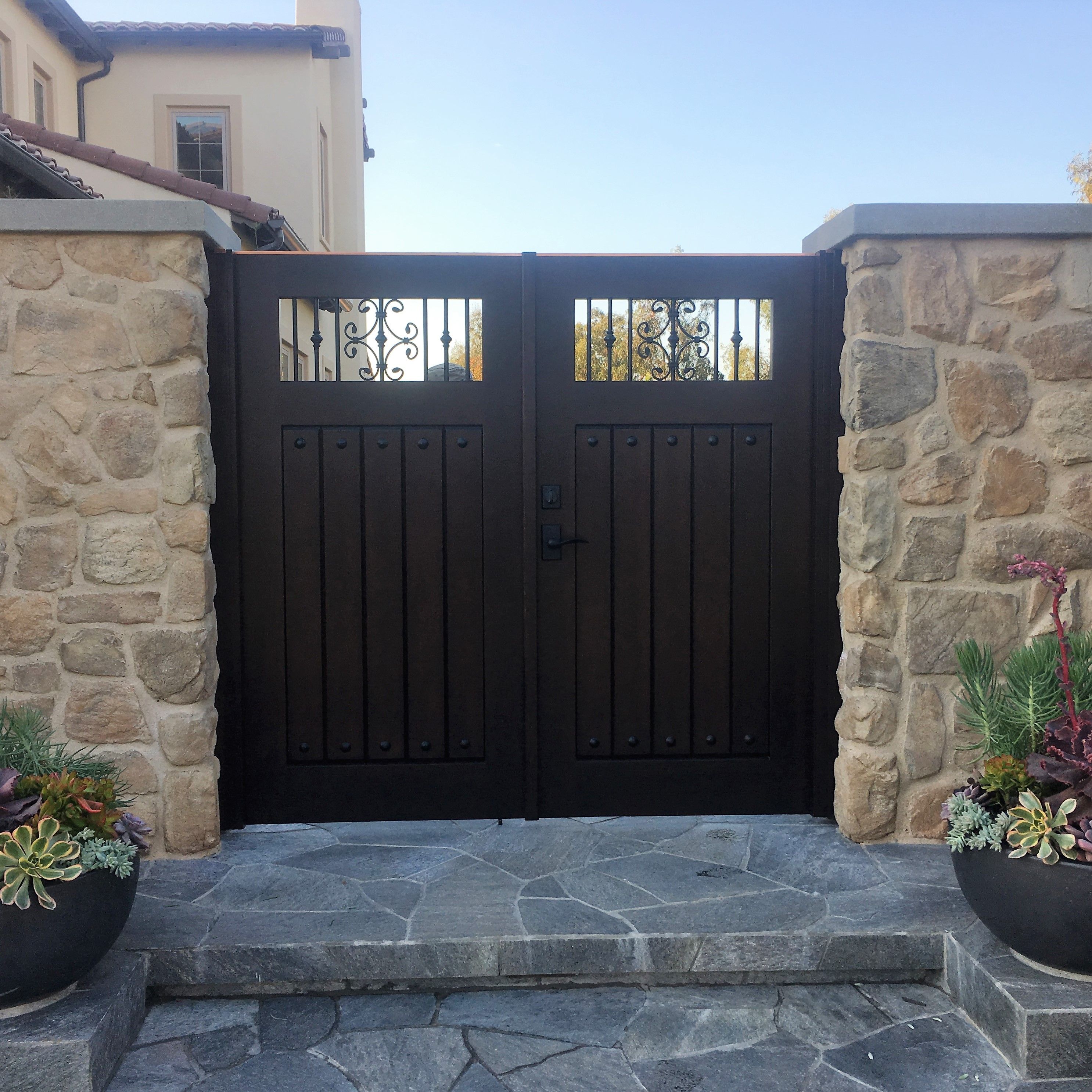 Premium Wood Gates Garden Passages