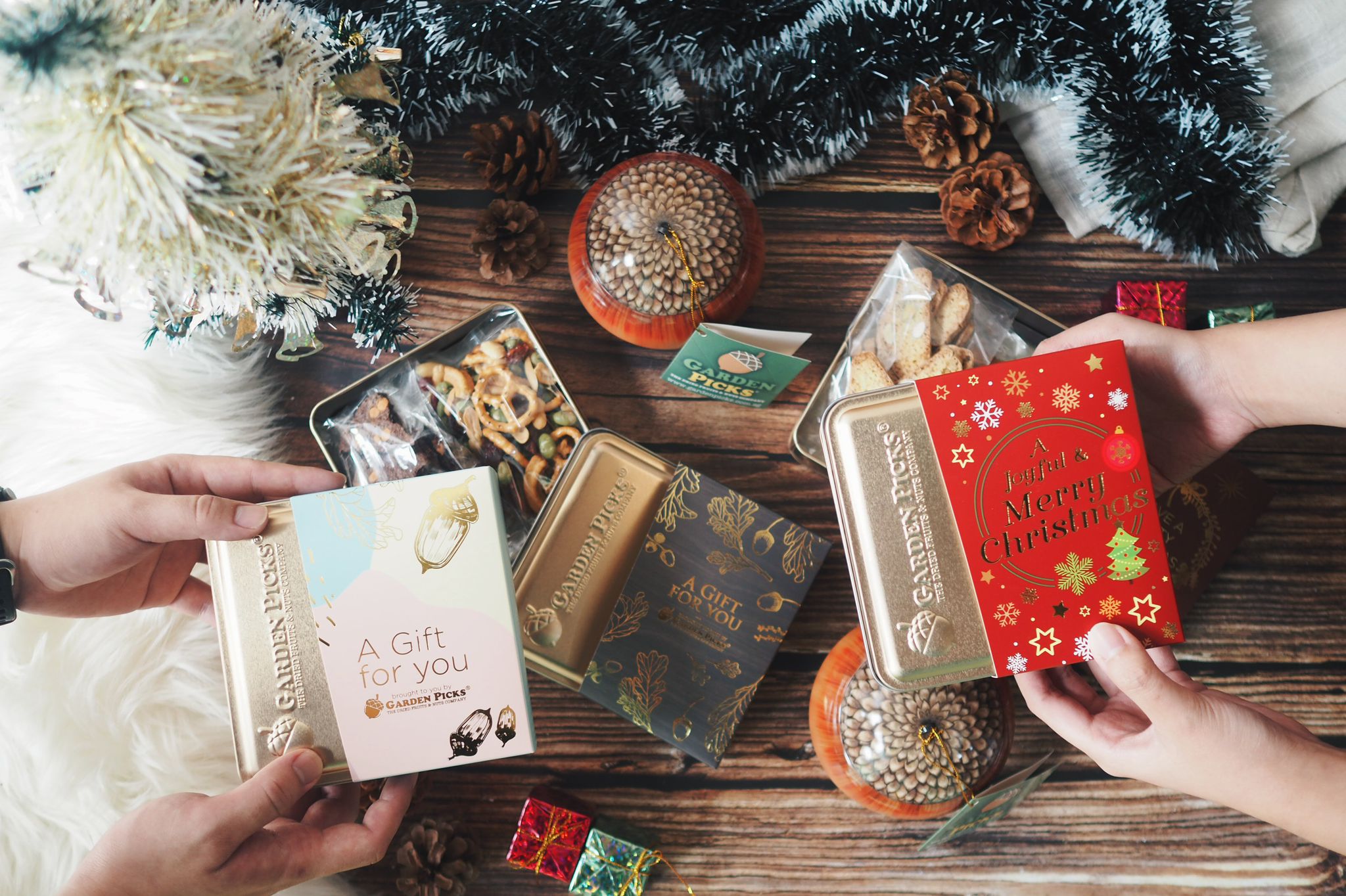 Square Tin (Sweet Signature Gift Tin) Garden Picks