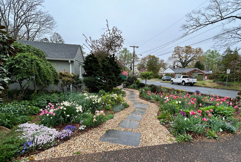 Two Fabulous Charlottesville Gardens GardenRant