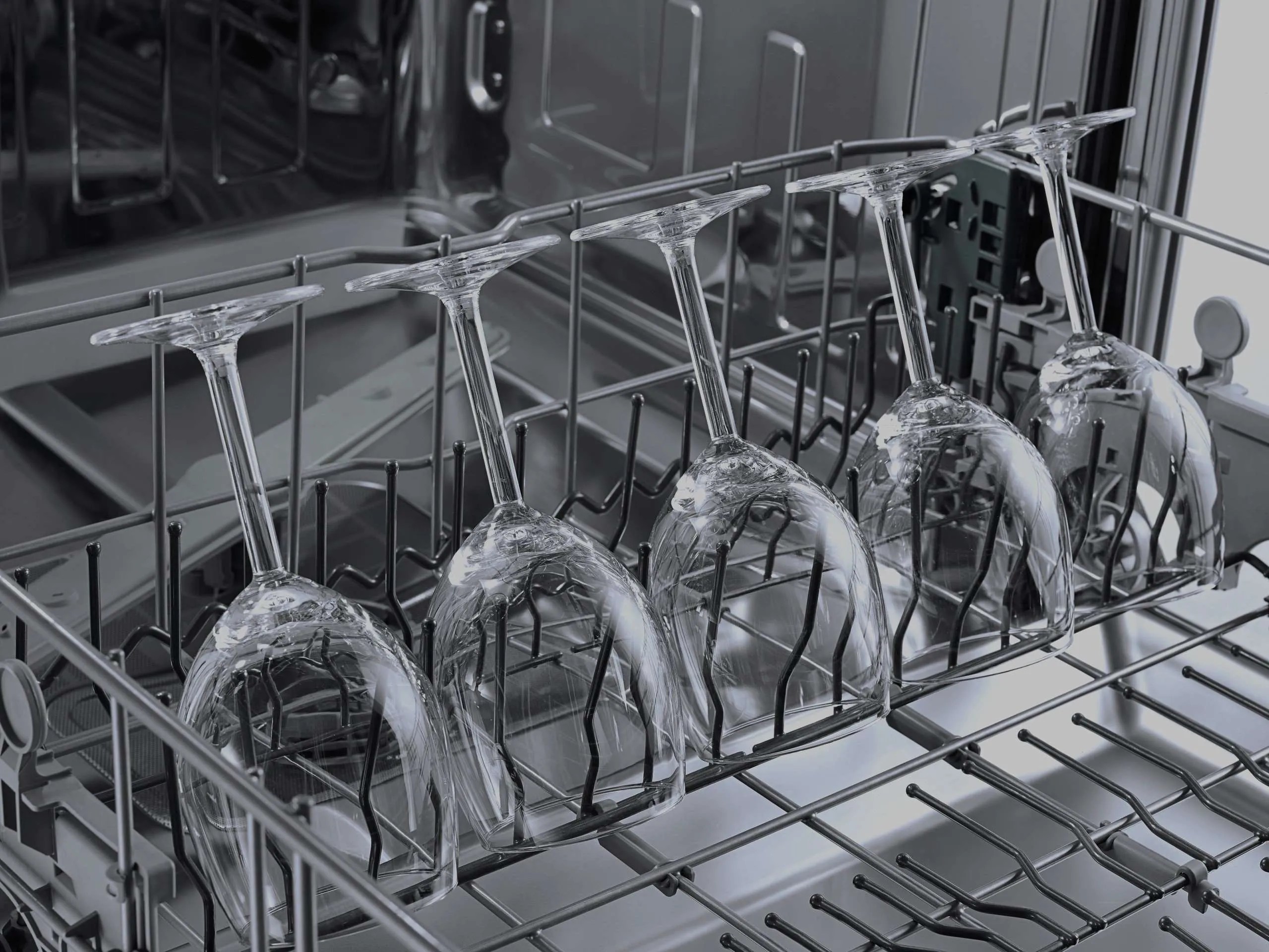 How to choose the best commercial glasswasher for your kitchen