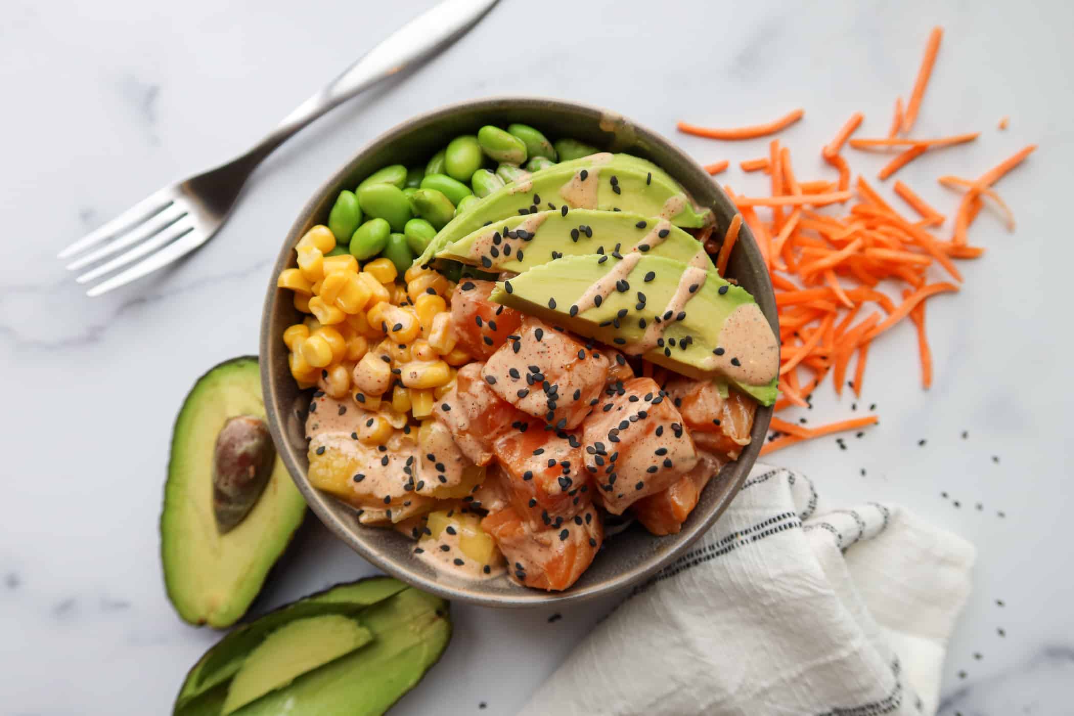 Salmon Poke Bowls & Spicy Sriracha Aioli Sauce