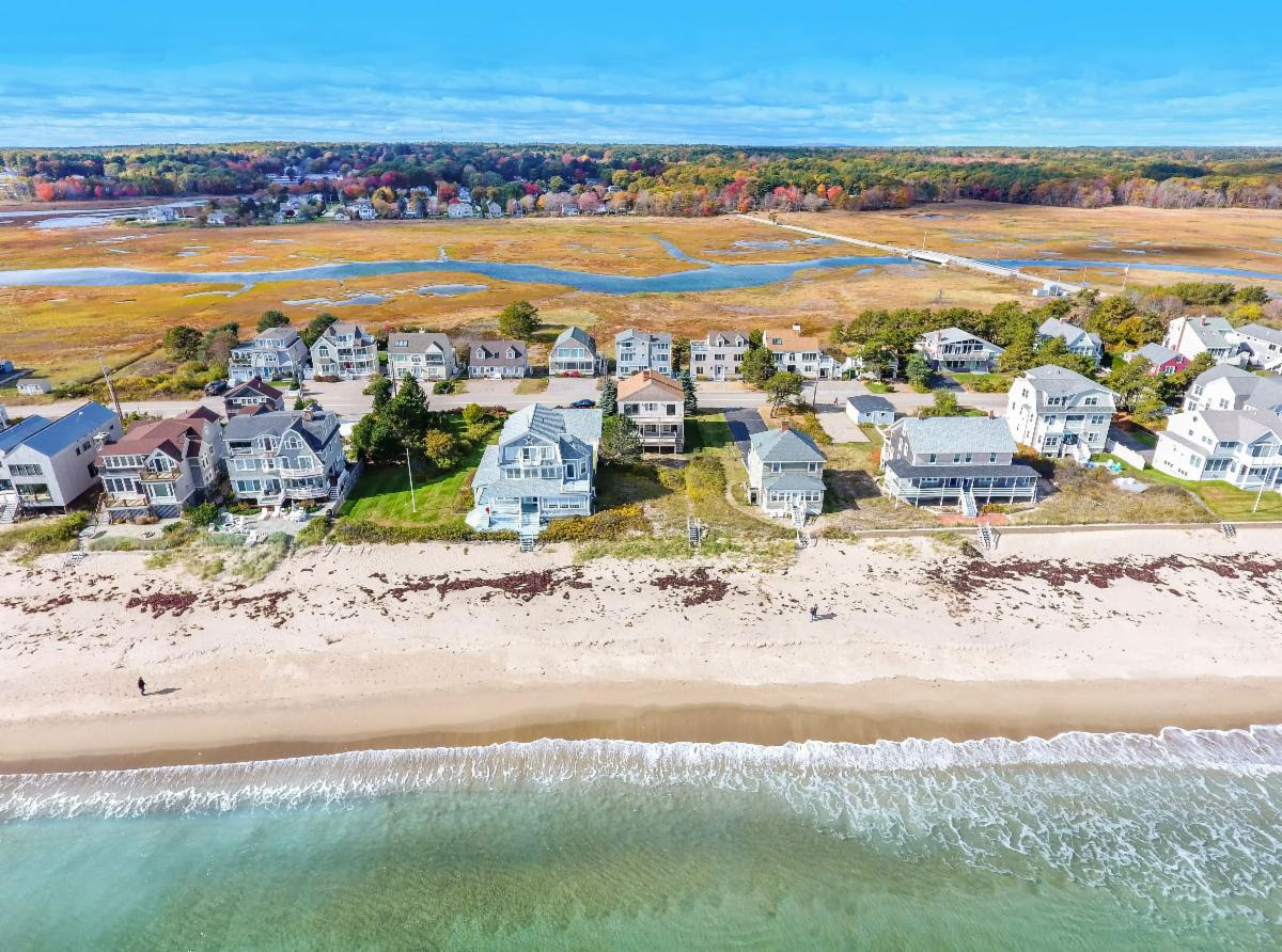 Moody Beach Vacation Cottages, Homes and Condos Wells, Moody