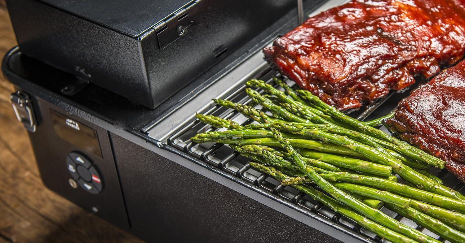 8 Camping BBQ Essentials