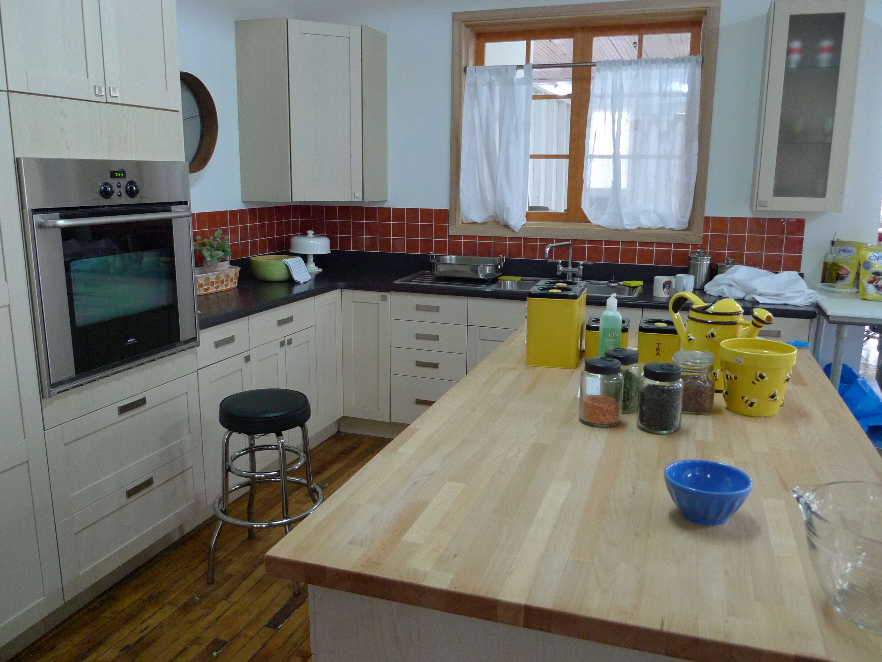 Gary's Lofts Lofts and Studios for still photography, video and film shoots.