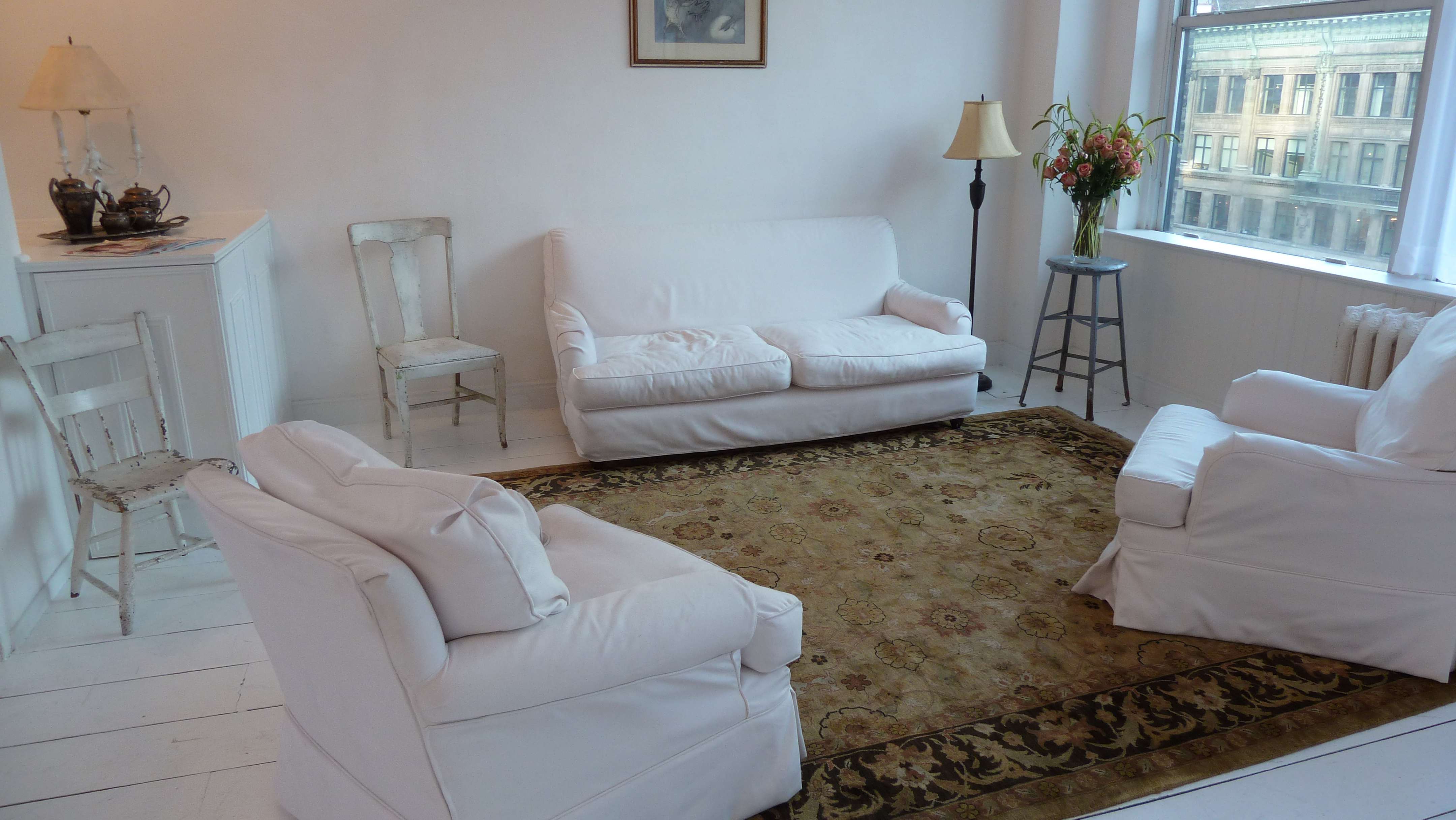 Gary's Lofts Lofts and Studios for still photography, video and film shoots.