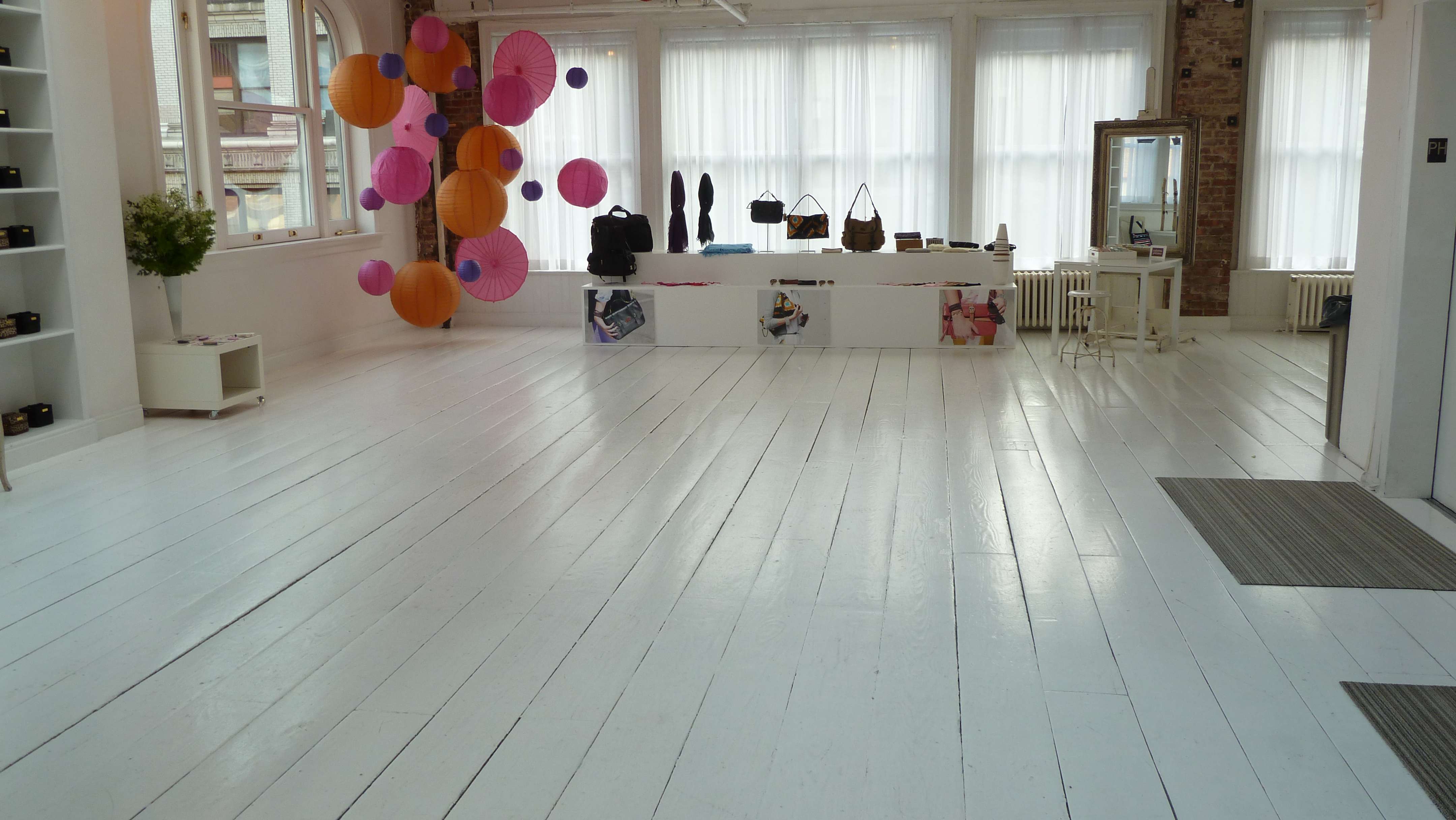 Gary's Lofts Lofts and Studios for still photography, video and film shoots.