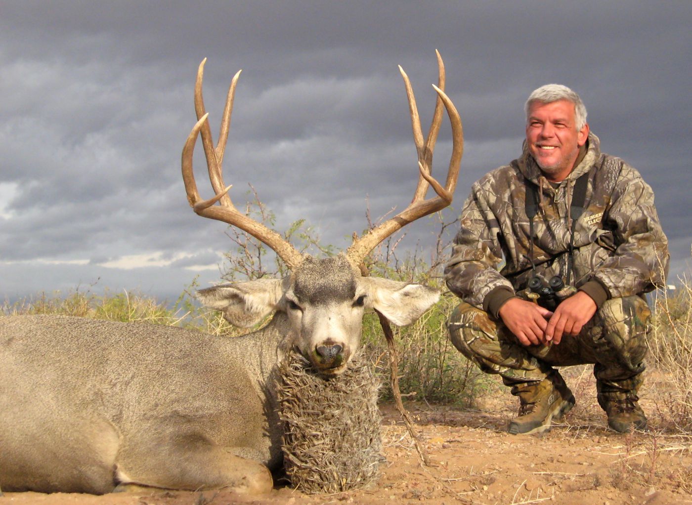 New Mexico Trophy Mule Deer and Coues Deer Guide Professional Gary