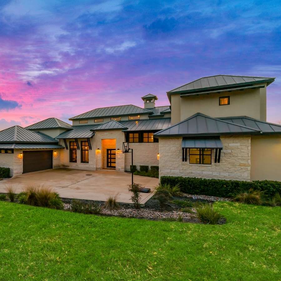 Casas en venta en Canyon Lake de más de 1 Millon Heron Real Estate