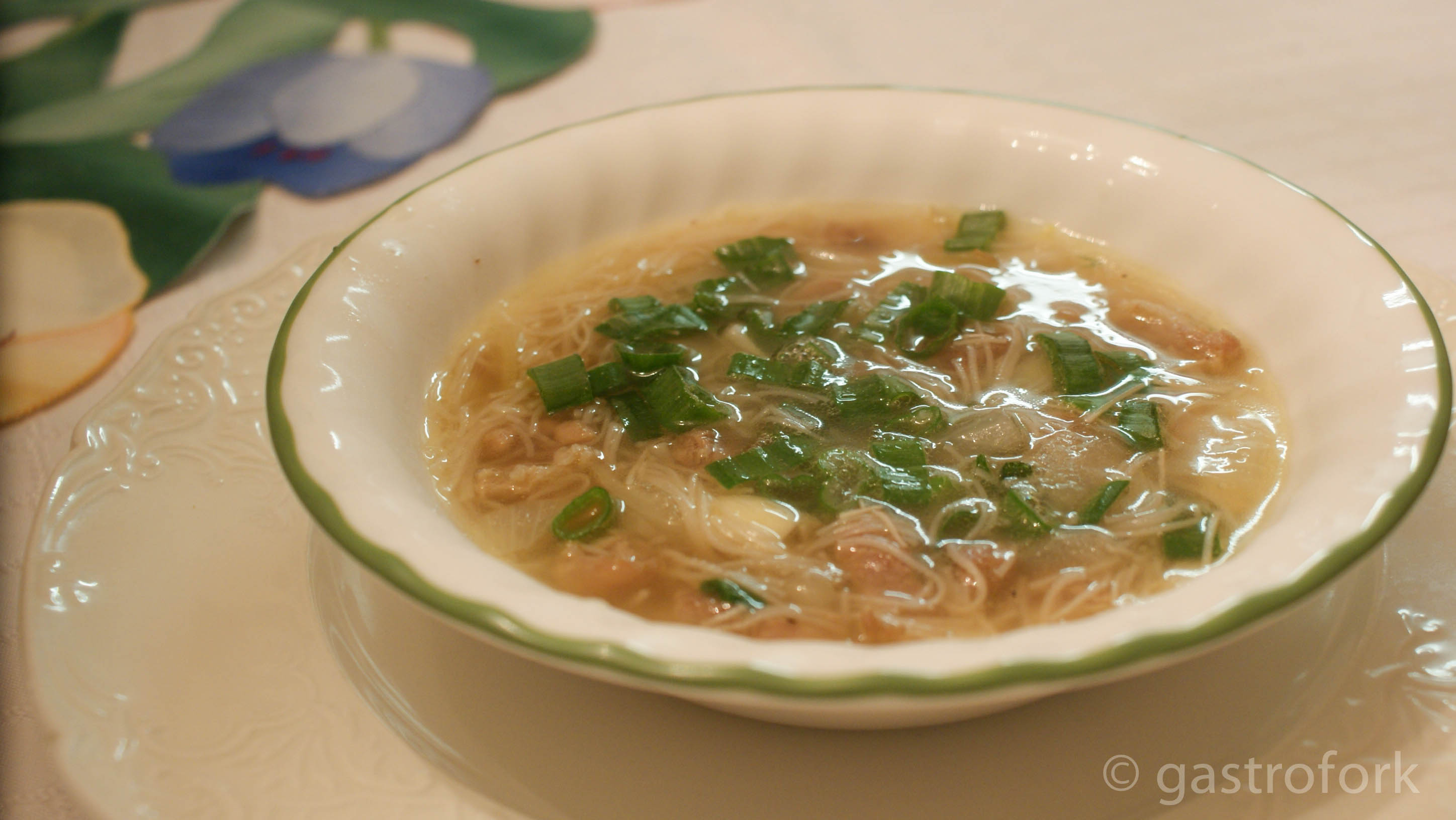 CookShow Batchoy (Filipino Pork Noodle Soup) Recipe gastrofork