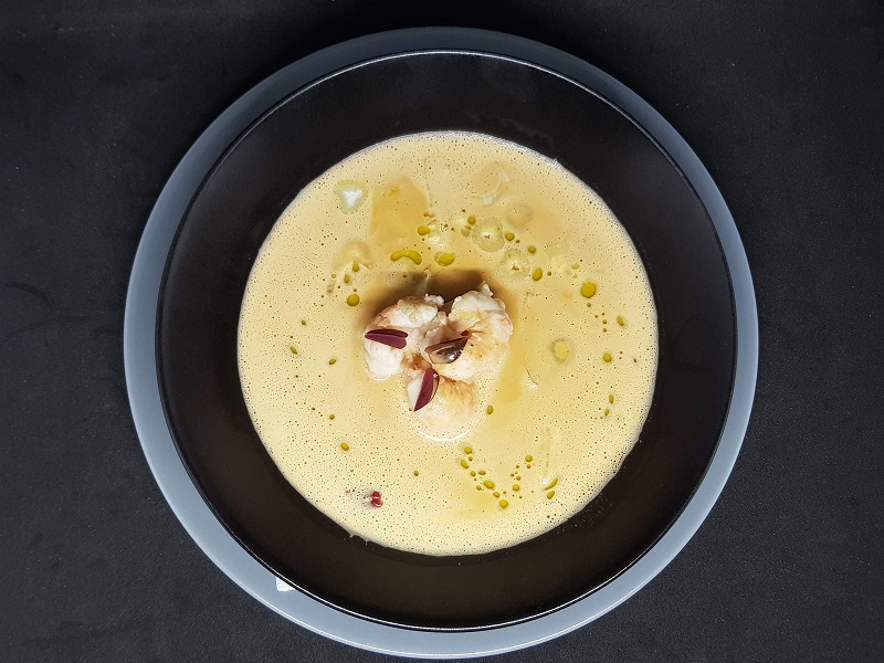 Bisque med hummer og jomfruhummer opskrifter GastroFun.dk