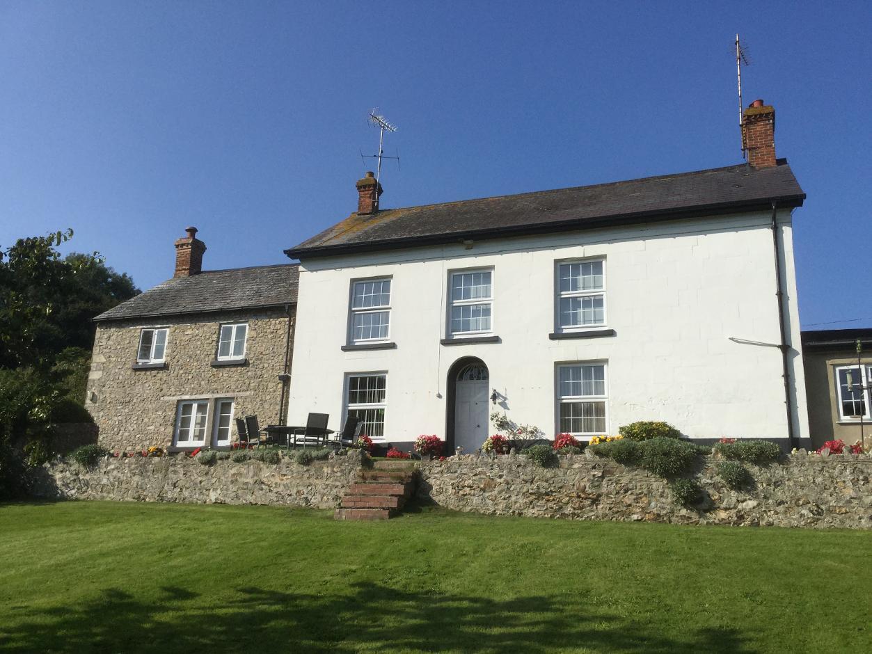Farm B&B in Seaton, Devon Book direct for our best price