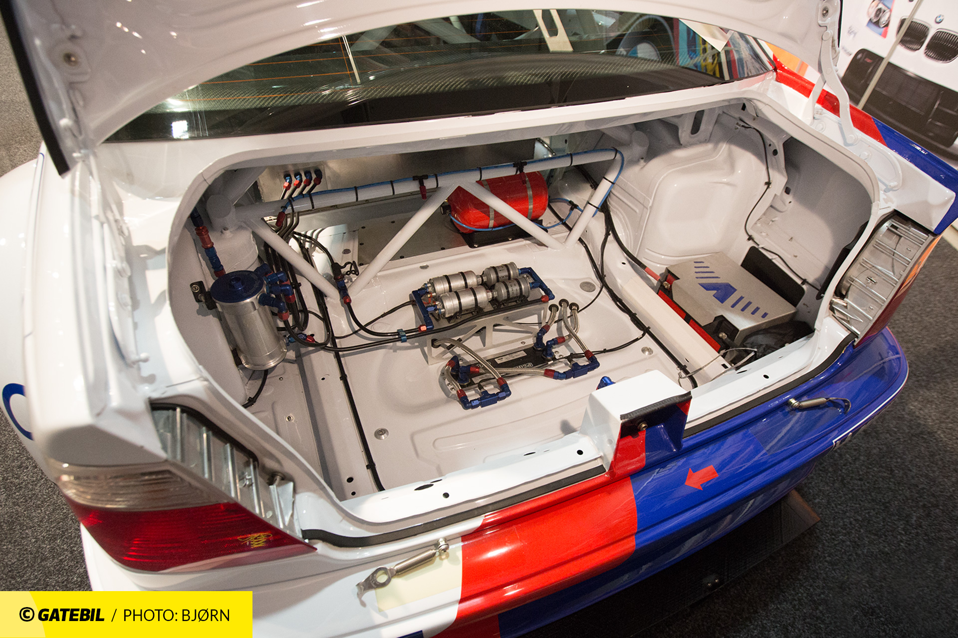 2001 BMW M3 GTR V8 AT OSLO MOTORSHOW 2016 – Gatebil