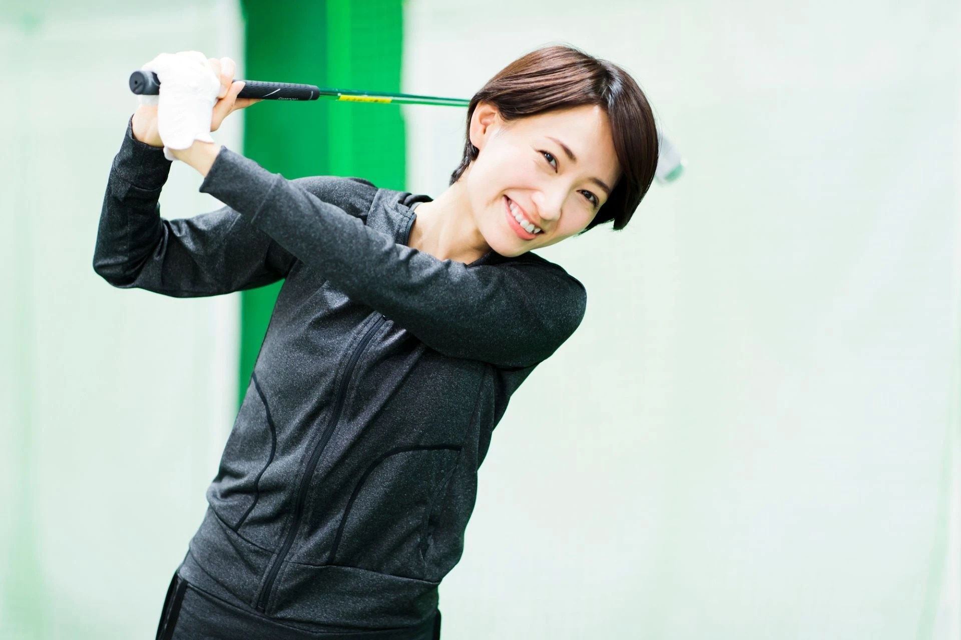 手ぶらで通える打ちっぱなしの室内ゴルフ練習場 千代田区でゴルフスクールならGatee Golf Studio