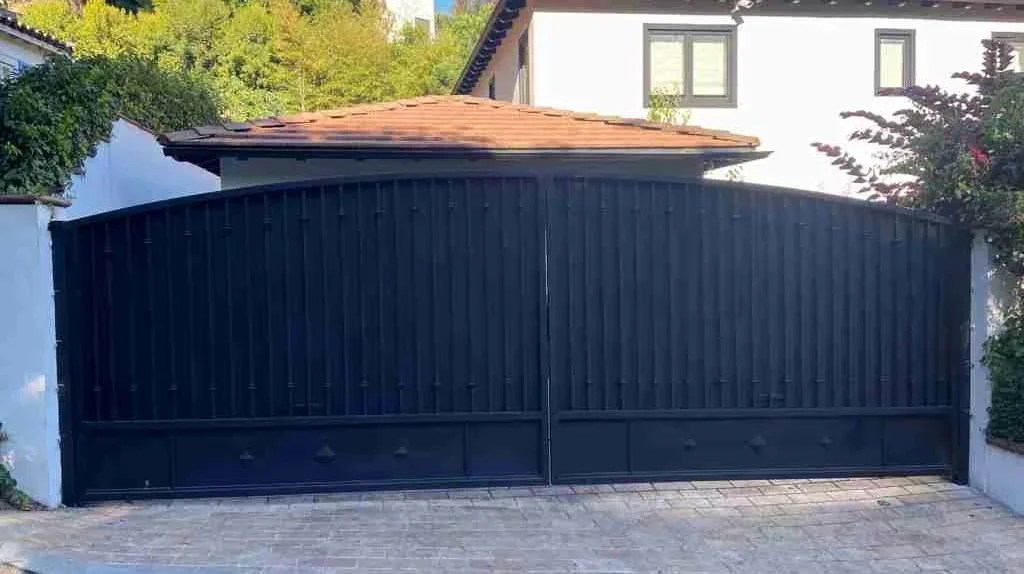 Gates Express Your Guardian Gate in the City of Pasadena, CA Gate