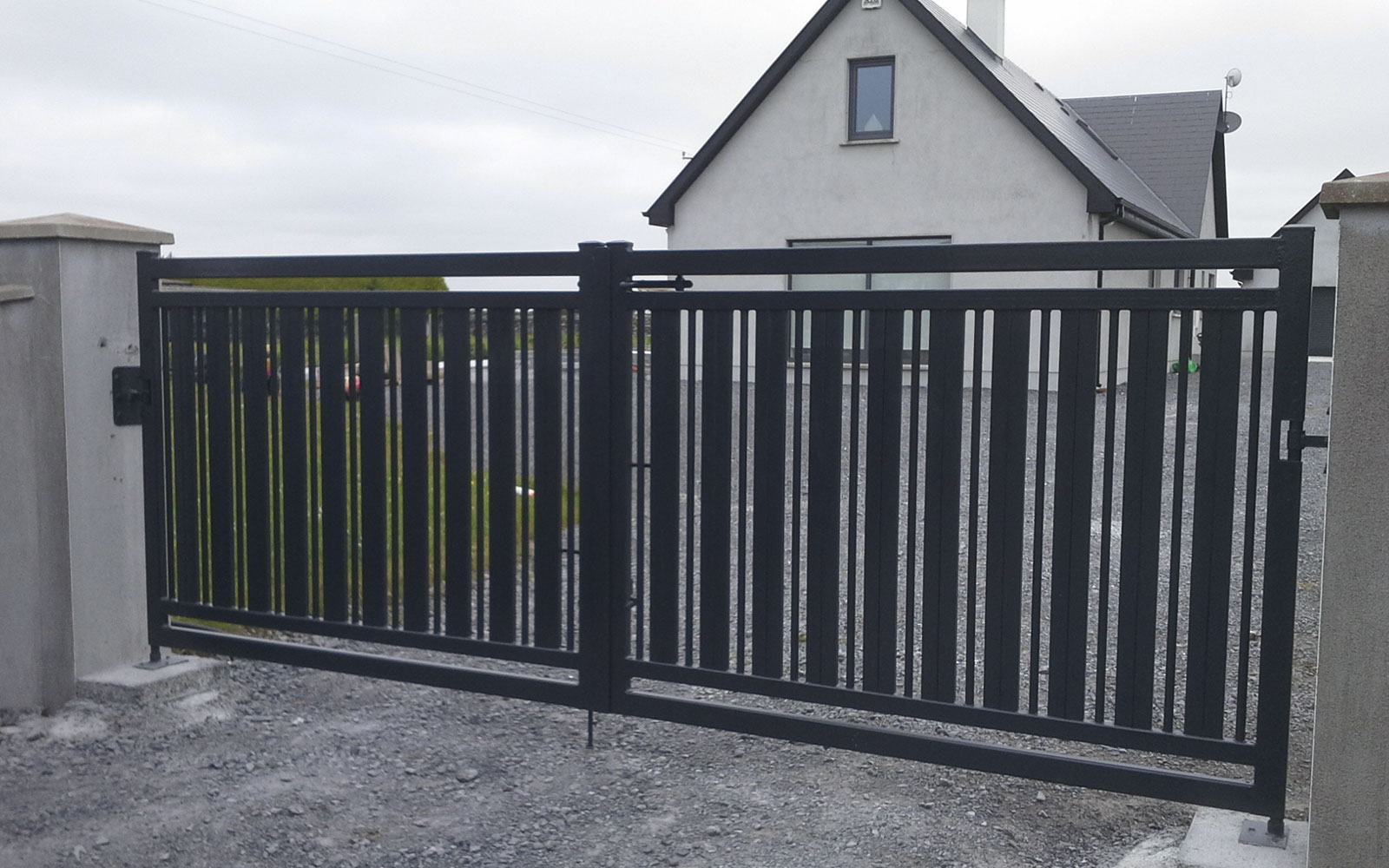 Mike Cummins Gates Galway CALL 087 2941366