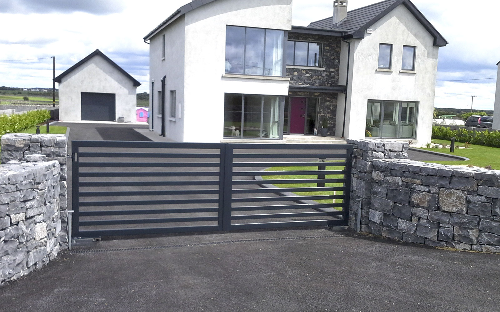 Mike Cummins Gates Galway CALL 087 2941366