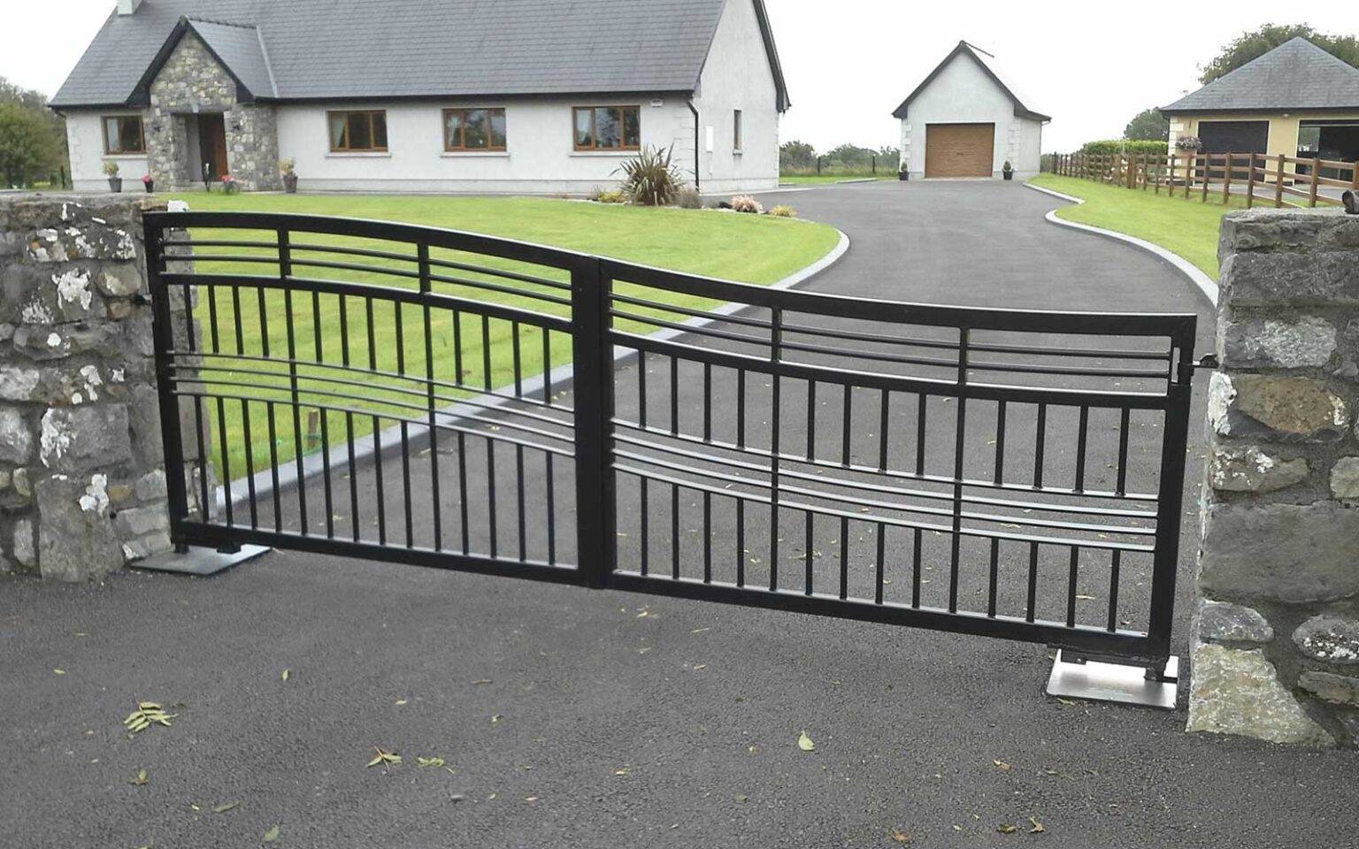 Mike Cummins Gates Galway CALL 087 2941366
