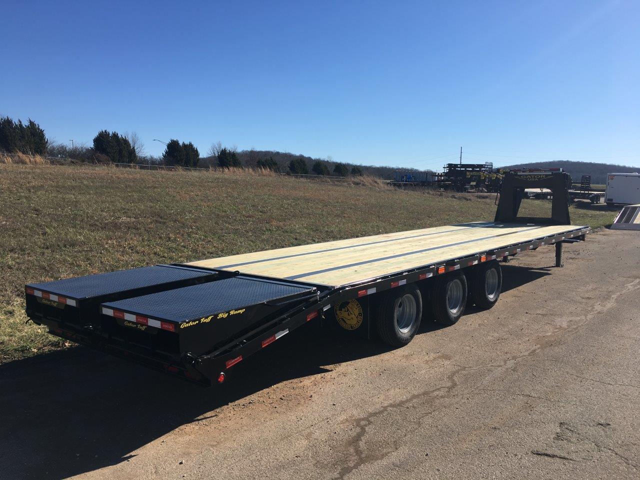 Gooseneck 30k TriAxle Gatormade Trailers