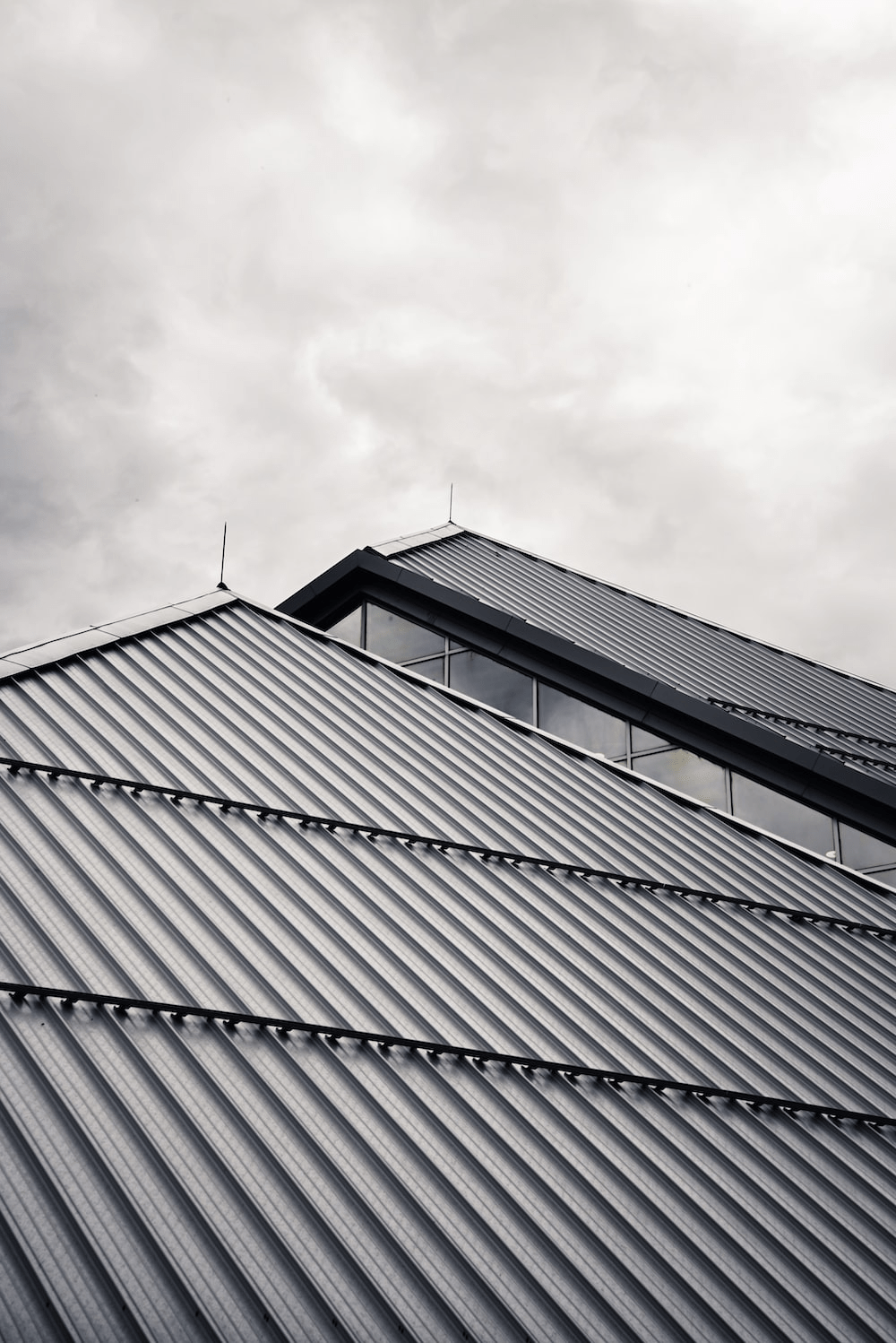 5 Benefits of EnergyEfficient Metal Roofing Installation in Winston