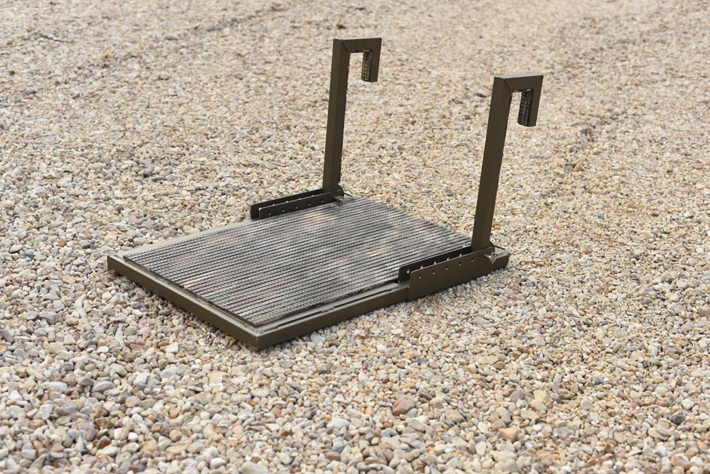 Dog Platform Gator Trax Boats