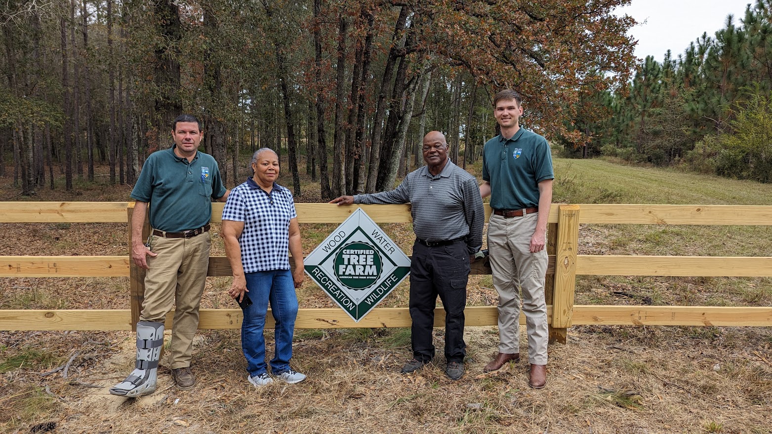 International Leaders Visit a PrivatelyHeld Property in to