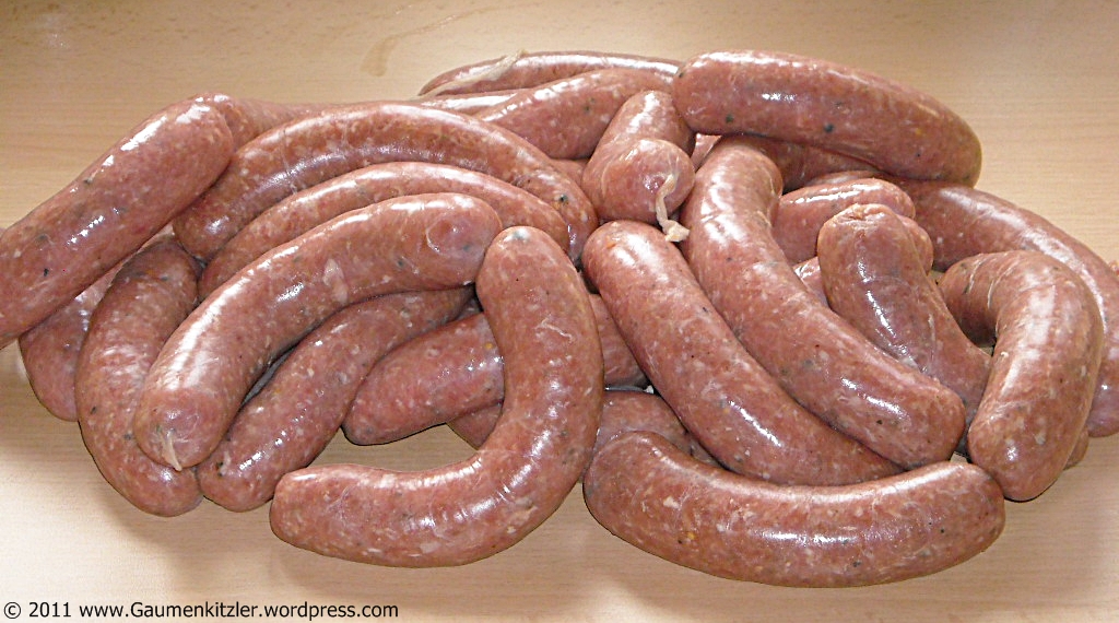 Kartoffel Kohlrabi Gratin mit hausgemachter Bratwurst gaumenkitzler