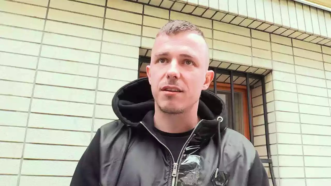 Czech Hunter 725, Marco Velvet and Robert Sarai GayVids.tube