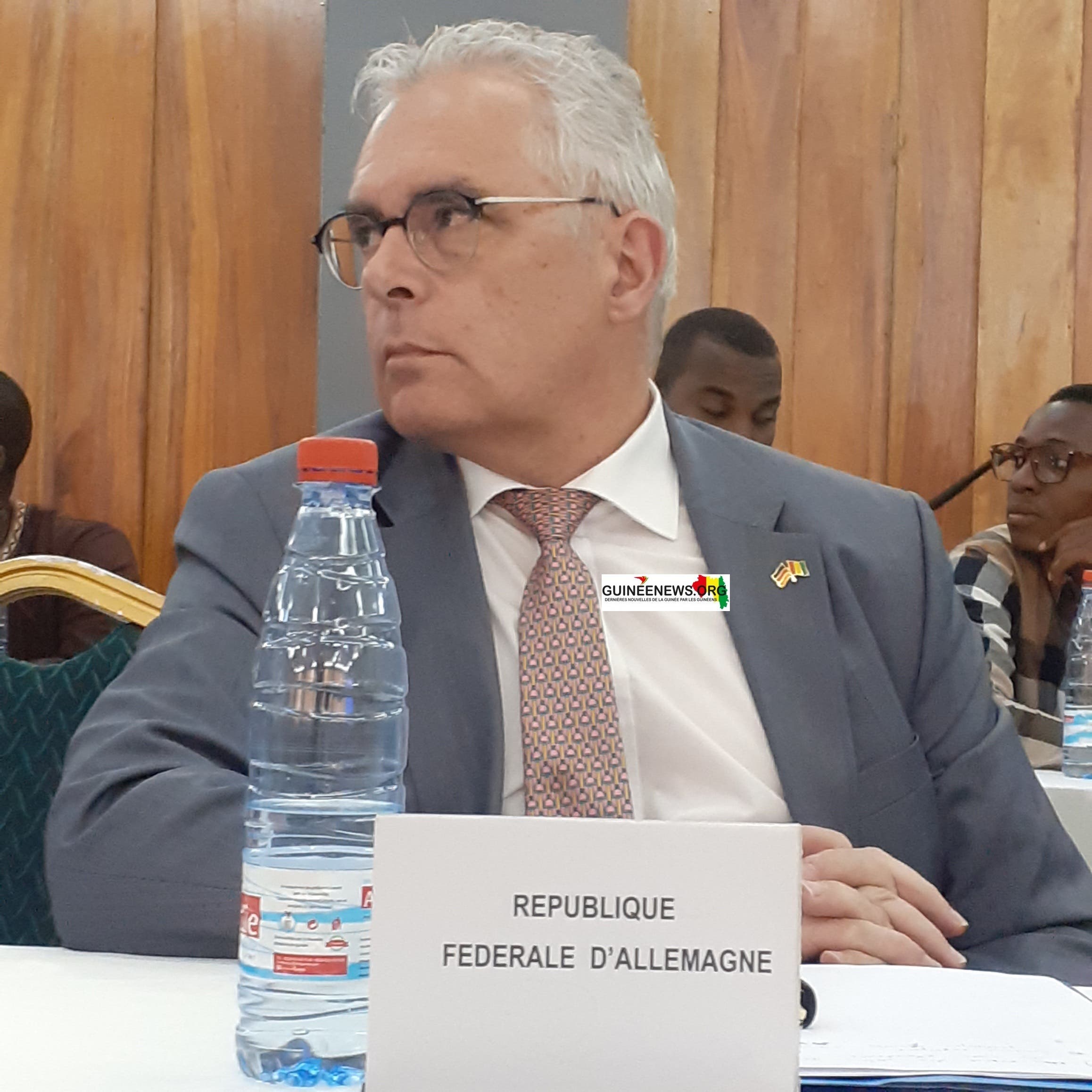 Rapport entre nombre populations générales et nombre d