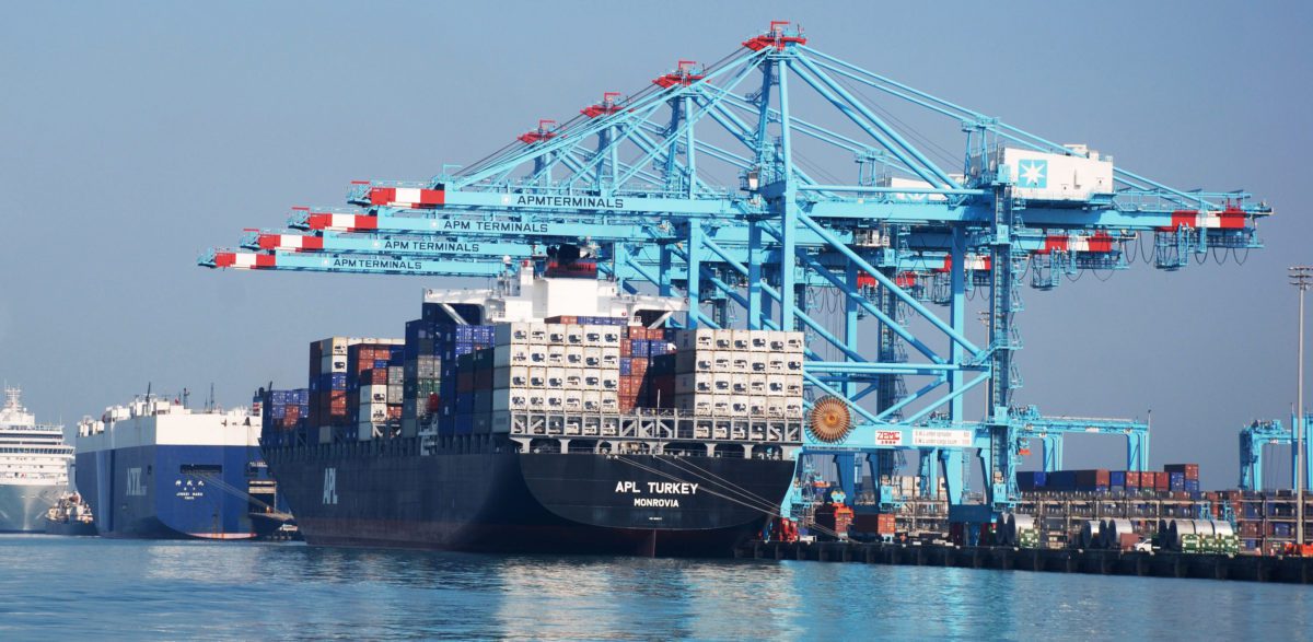 What's the Weight? Why Weighing of Cargo Containers is Critical