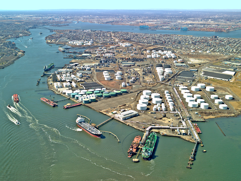 New York Harbor Oil Terminals Expected to Operate Through