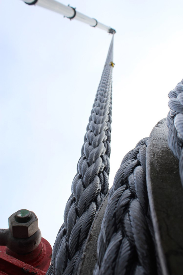 Dyneema Fiber Technology to Gain Foothold in Offshore Crane Sector