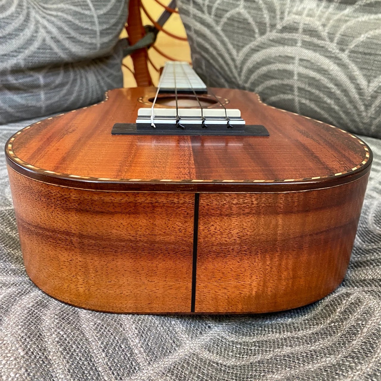 カマカ HB2D コンサートウクレレ ベルシェイプ デラックス 230679 Ukulele Puapua