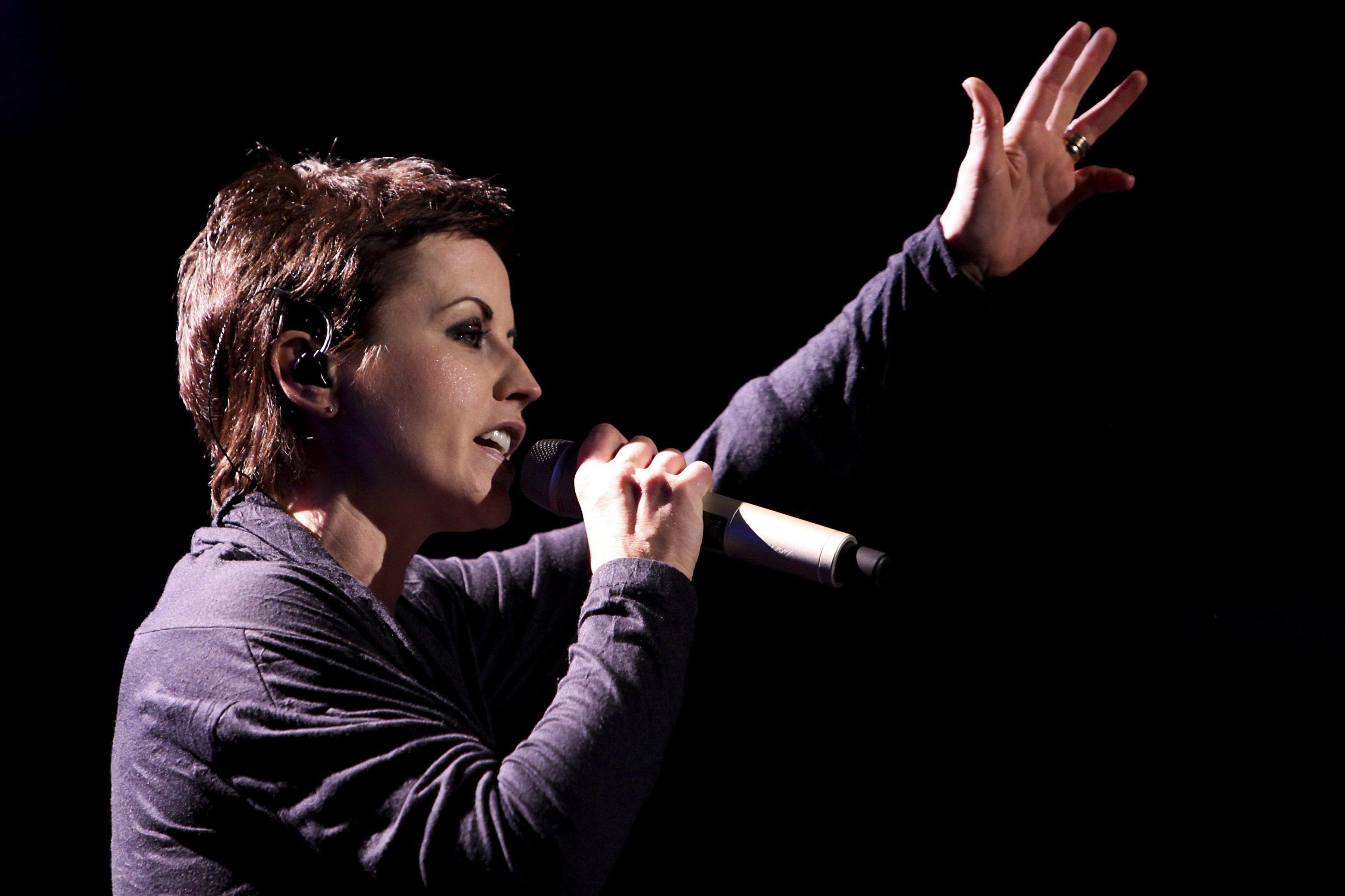 Cranberries, Dolores O'Riordan morta per intossicazione da alcol "Non