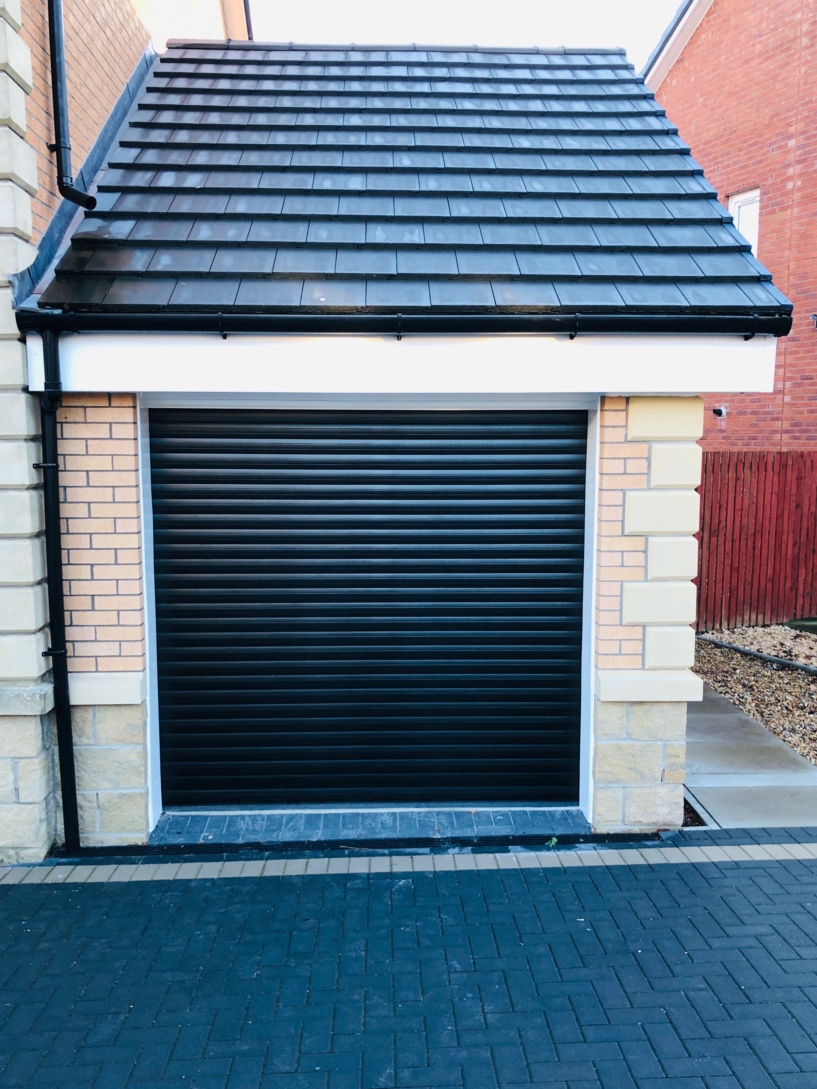 Roller Door Manual garage door specialists in Fife