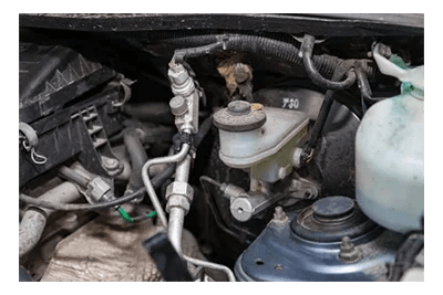 Symptoms of A Bad Brake Master Cylinder
