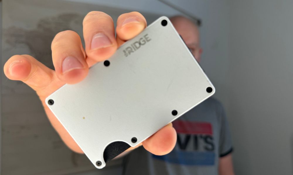 Ridge Wallet Review (12 Months of Daily Use) I've ACTUALLY Used It