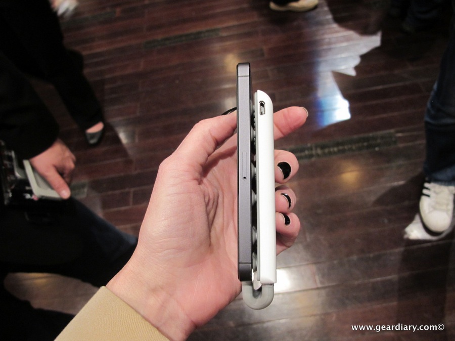 PowerSkin PoP'n Pop on Power Battery Charger Pops on the Power Gear Diary