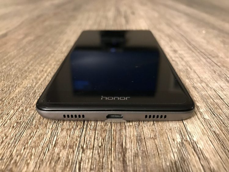 Huawei Honor 6x Smartphone Review • GearDiary