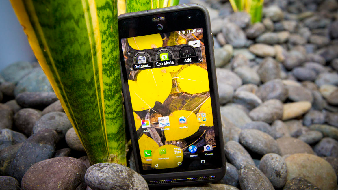 Kyocera DuraForce XD Review Durable Phone Keeps on Ticking