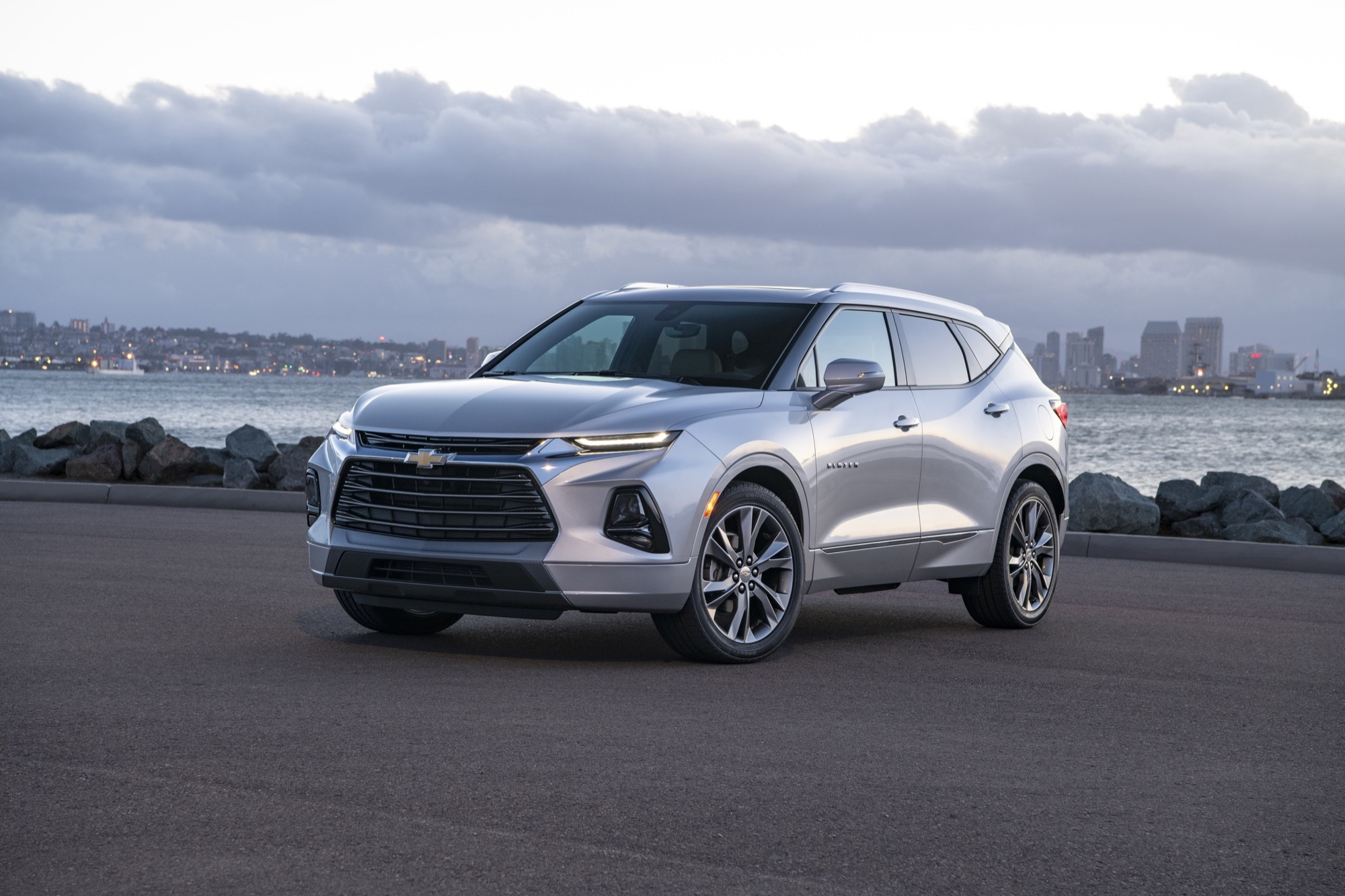 2021 Chevrolet Trax Review - GearOpen.com