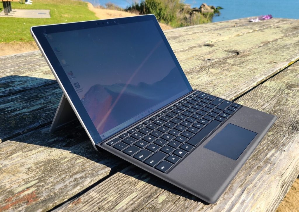 Surface Pro 8 configuration options may have an LTE