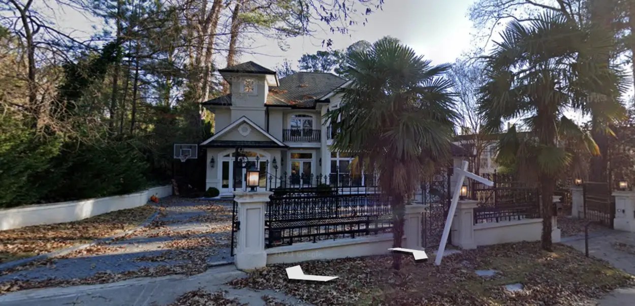 Young Thug’s House (Location) Gearth Hacks