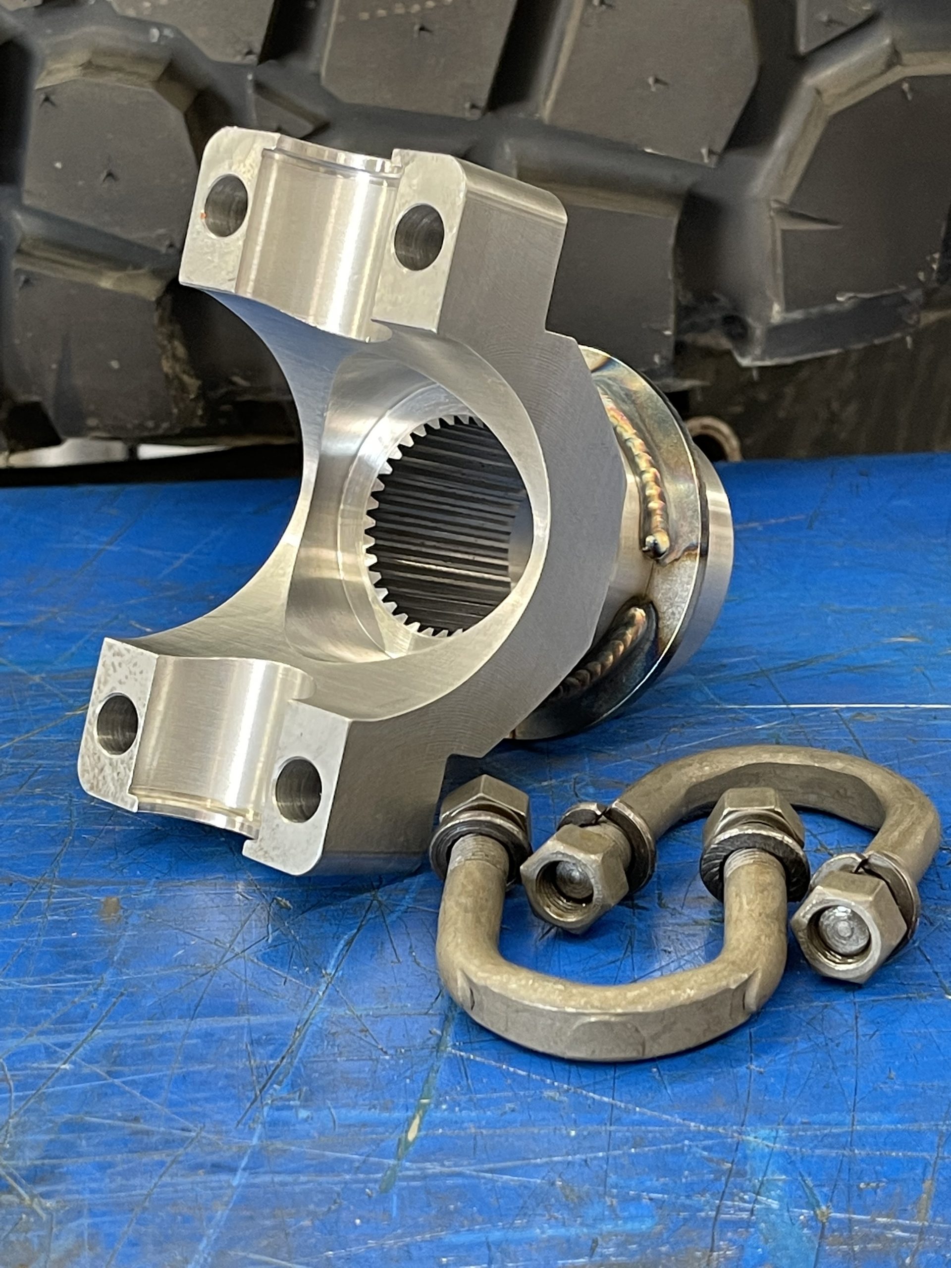 Ford 9" 1410 Billet 35 Spline Pinion Yoke Gearworks Inc.