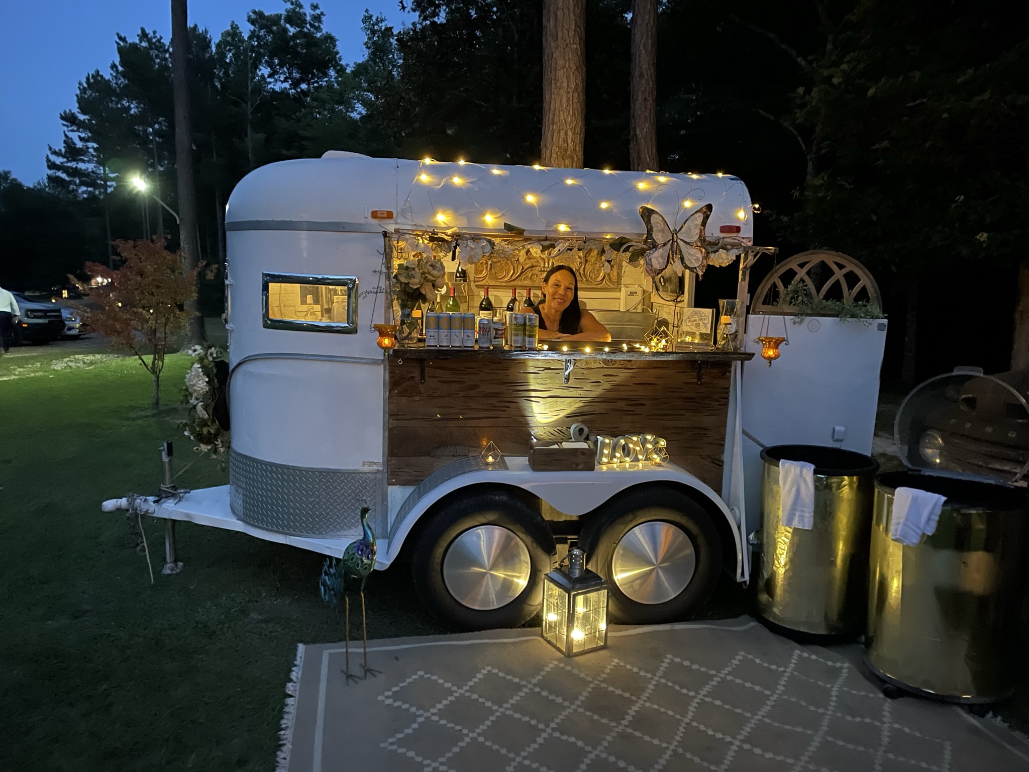 Pricing Mobile Bars vs. Food Trucks Geaux Mobile Bar Co.