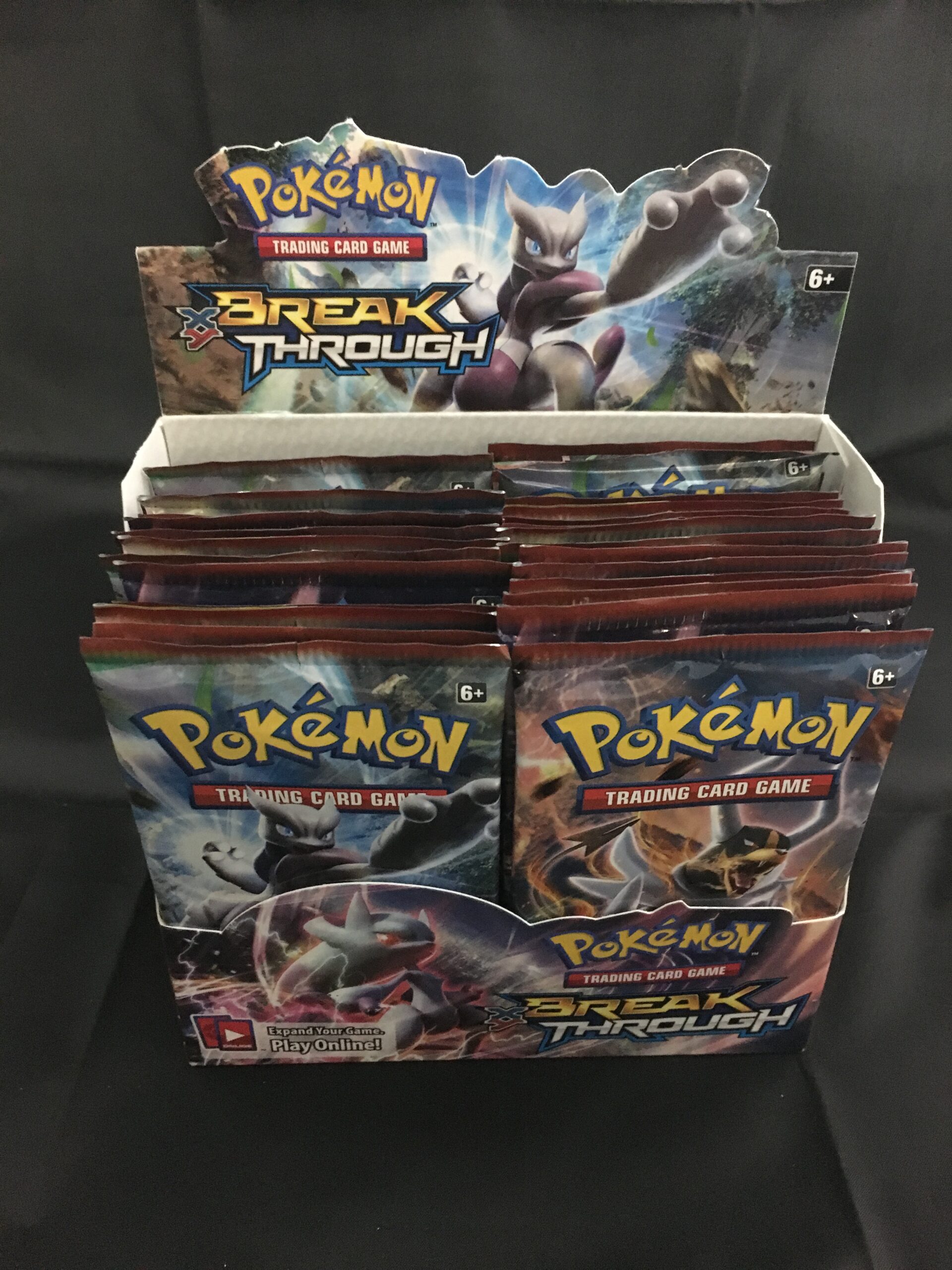 Pokémon Break Through Trading Cards Booster Pack Geek Shop