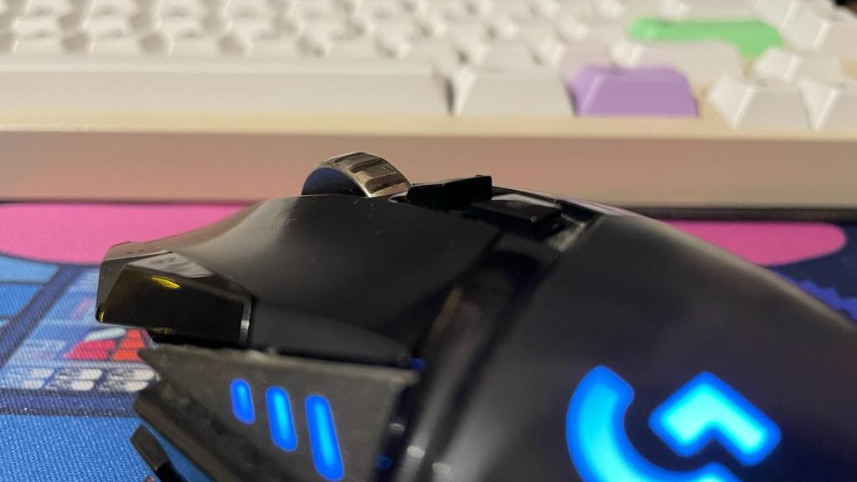 How to Fix Logitech Mouse Scroll Wheel Not Working on Windows 11