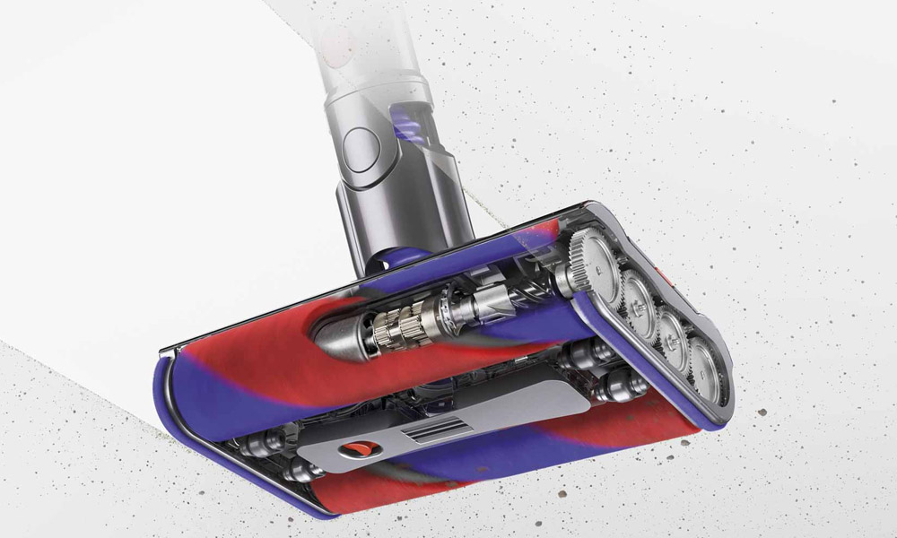 The New Dyson V15 Vacuum Uses A Green Laser So That No Dirt Escapes Its