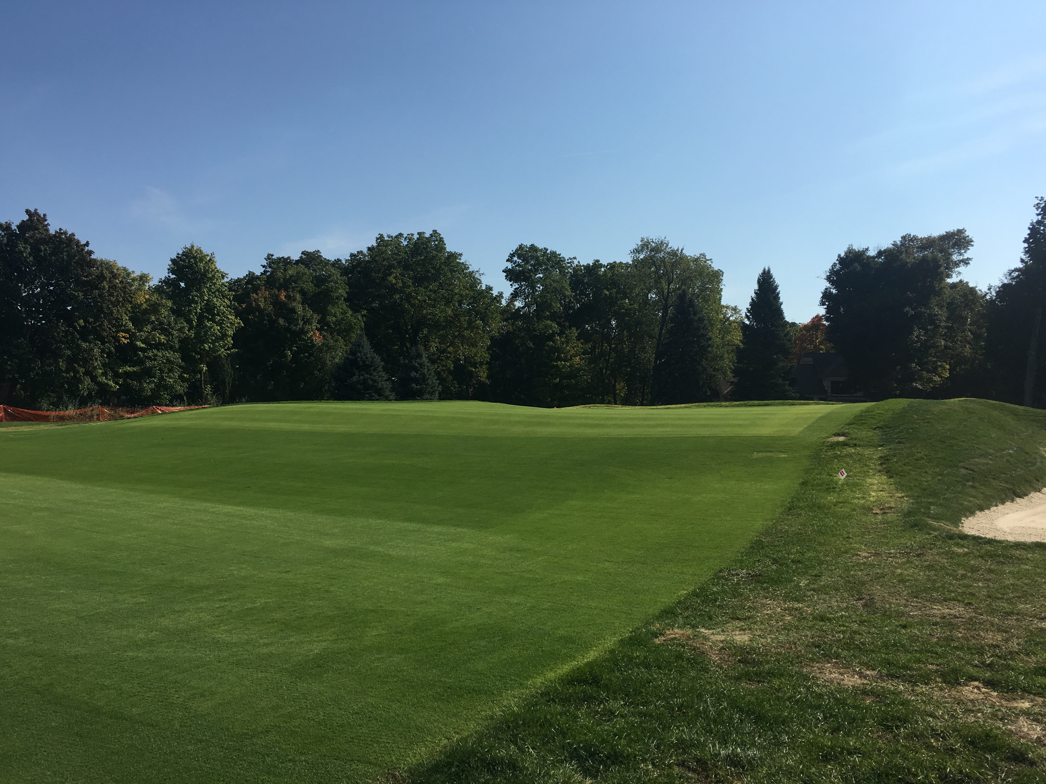 meadowbrook2greenfront GEEKED ON GOLF